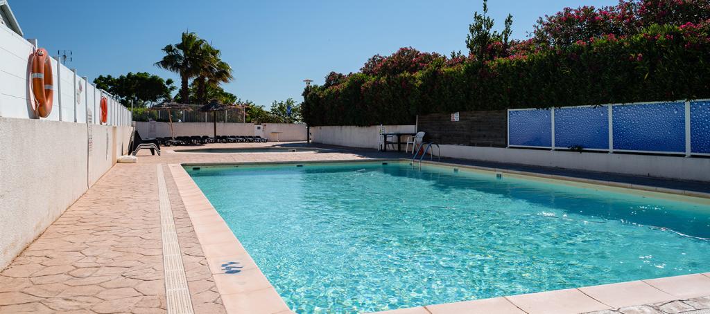 Piscine du camping Les Sables du Midi